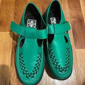 Kelly Green Tuk Platform shoes